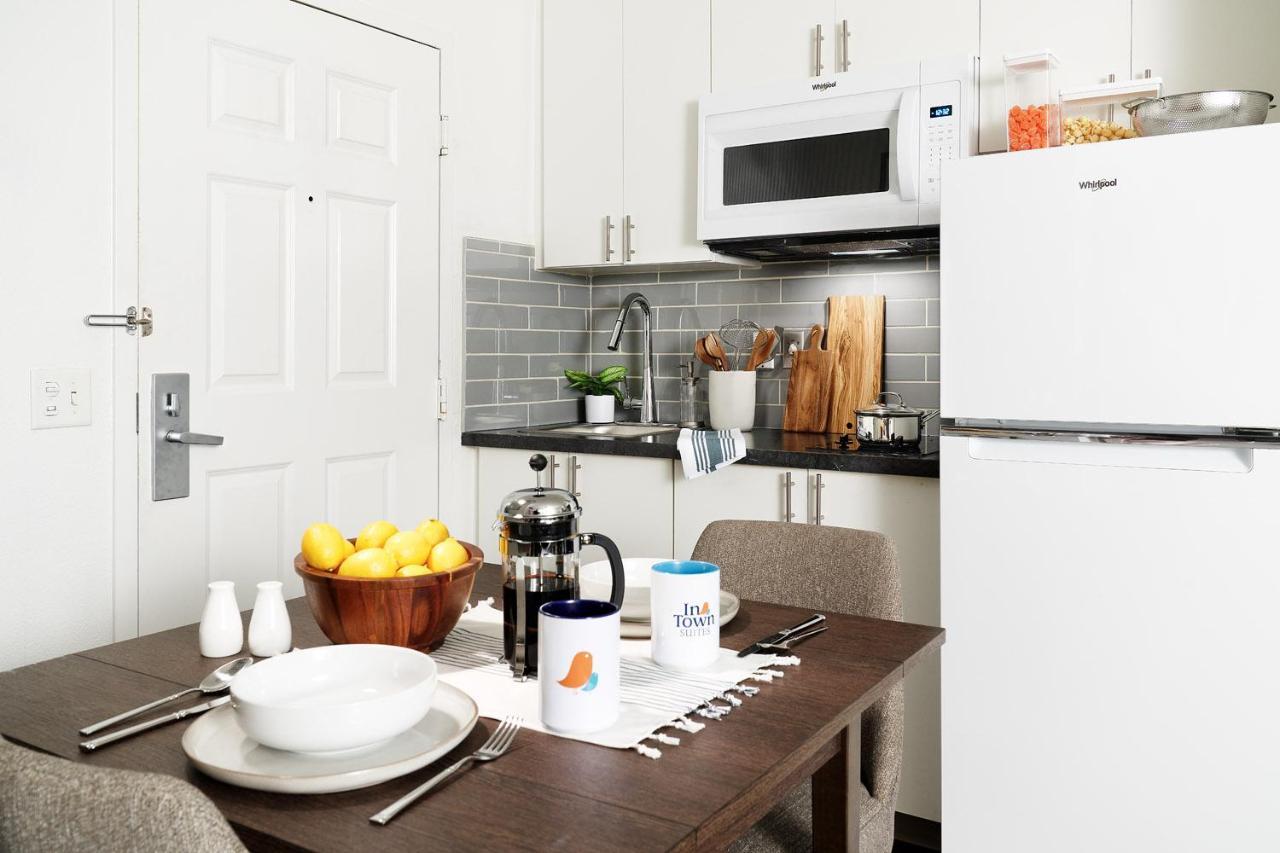 Intown Suites Extended Stay Greenville Sc - Wade Hampton Екстериор снимка